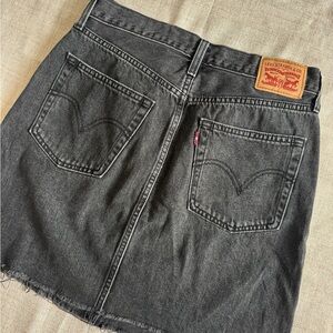 LEVIS SKIRT - Size 30